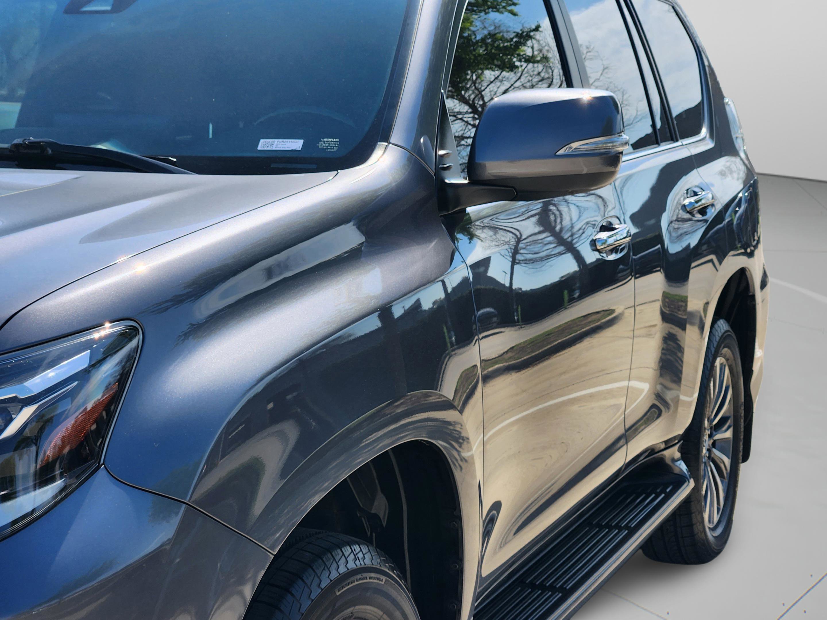 Used 2022 Lexus GX 460 Luxury w/ Off Road Package image 34