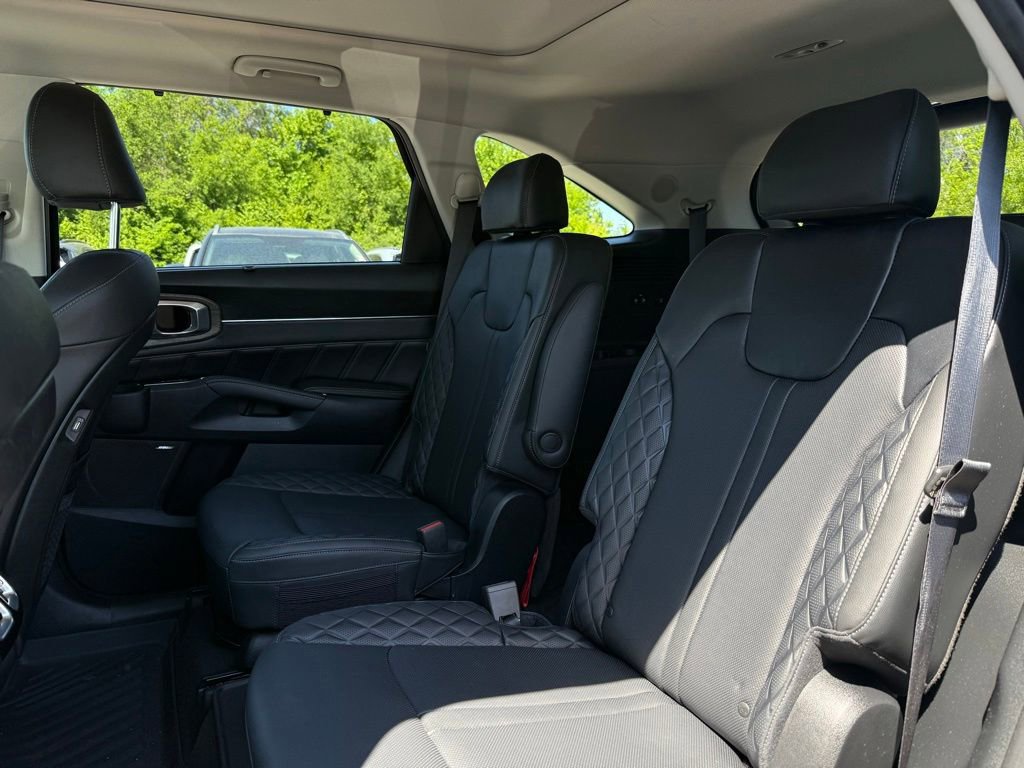 Certified 2023 Kia Sorento SX Prestige AWD/4WD image 10