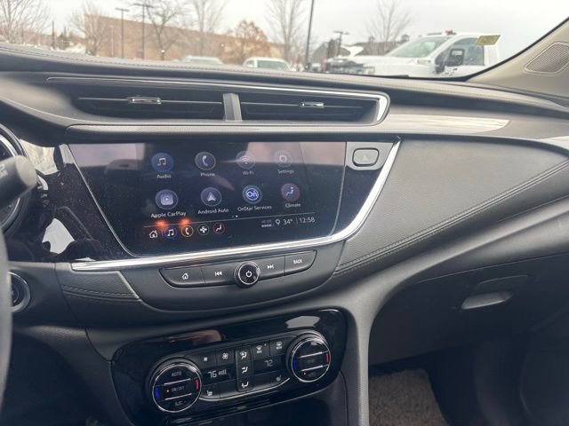 Used 2022 Buick Encore GX Essence image 11