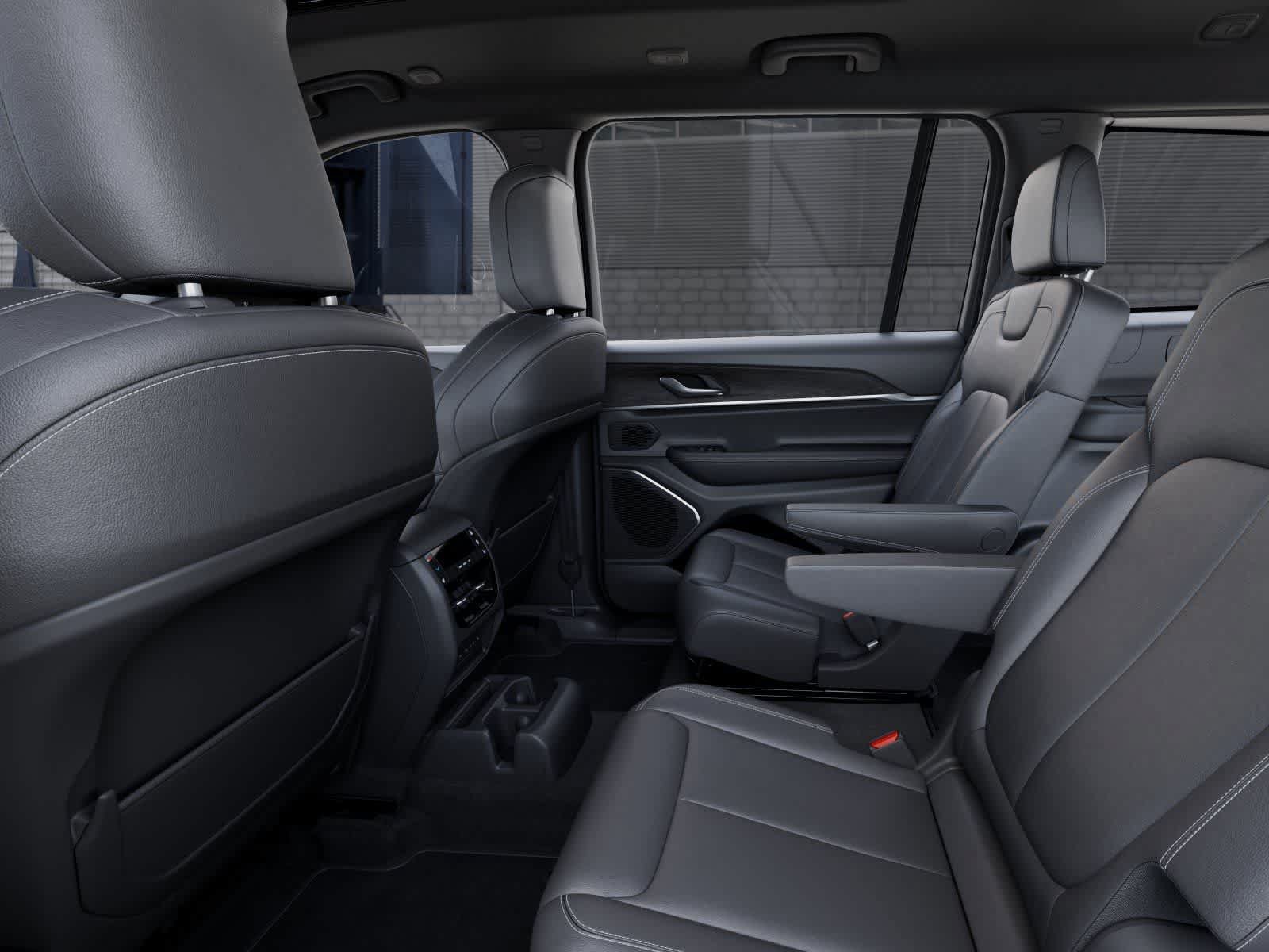 New 2026 Jeep Grand Cherokee L Limited w/ Limited Altitude Package image 23