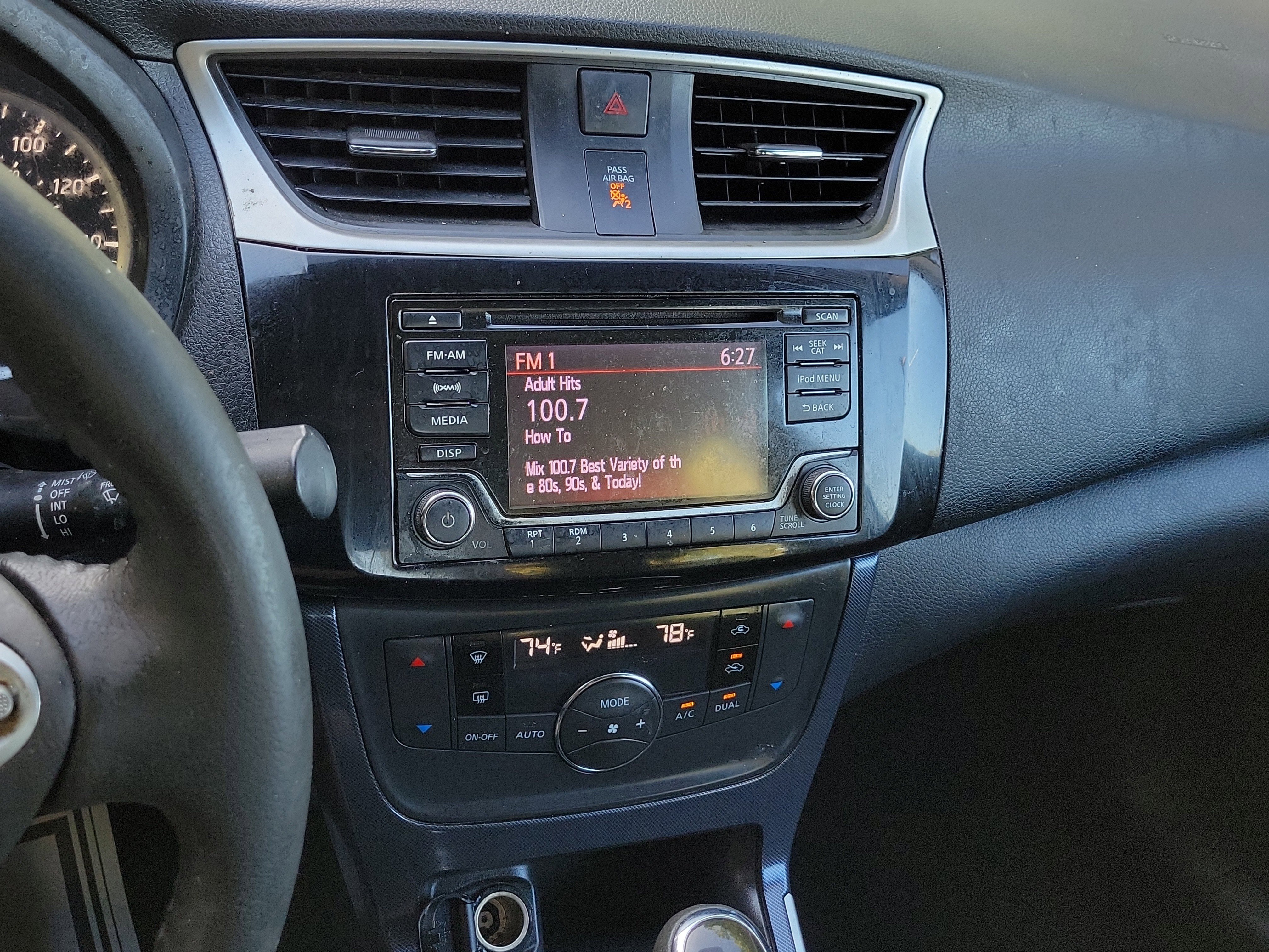 Used 2018 Nissan Sentra SR FWD image 25