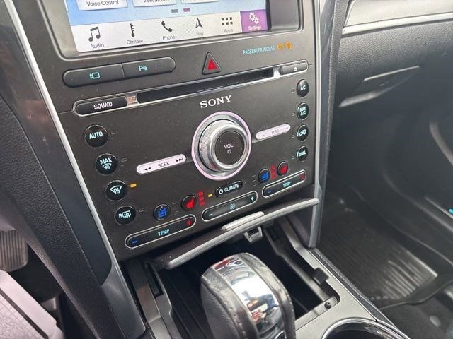 Used 2018 Ford Explorer Sport image 26