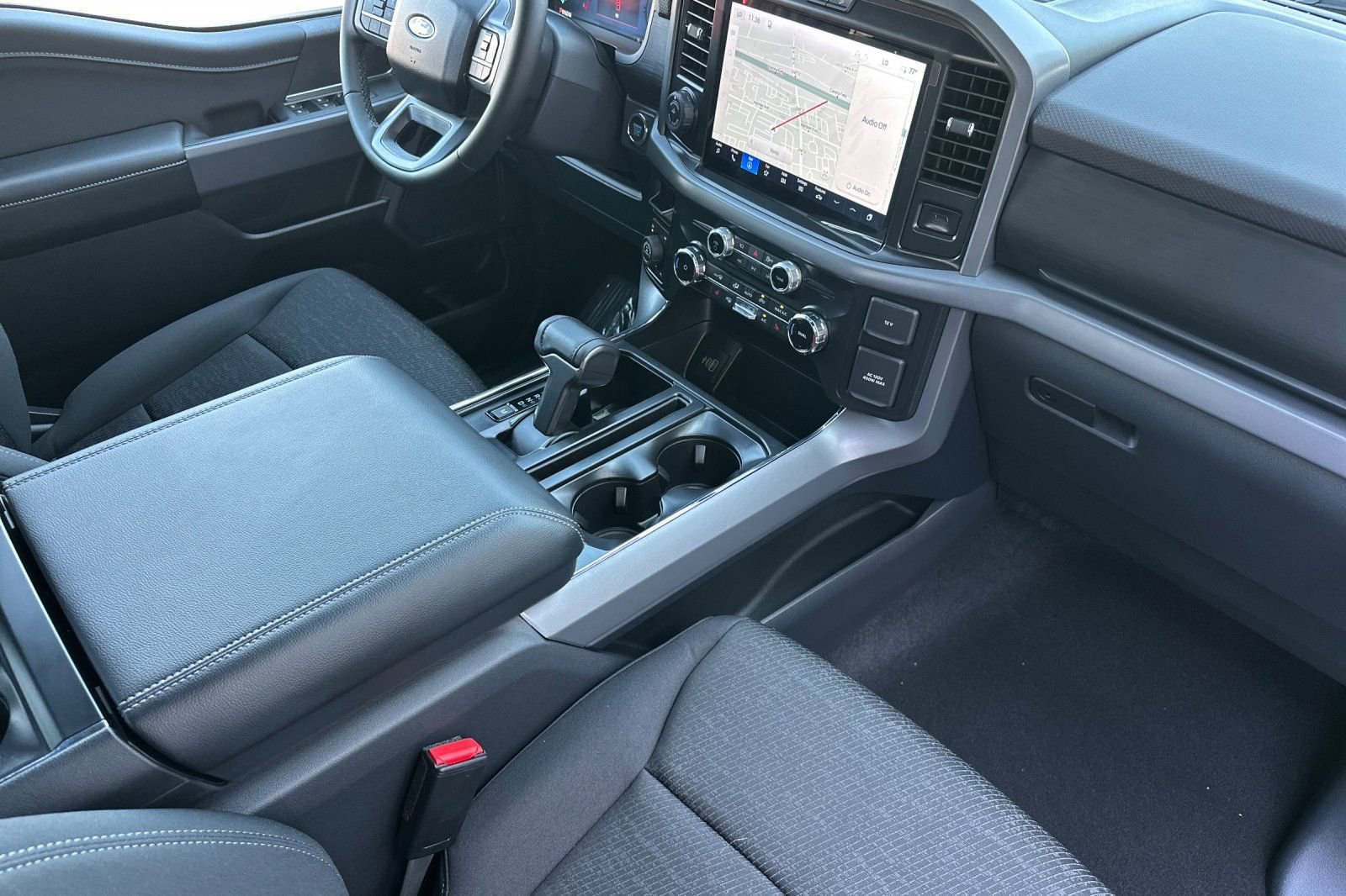 New 2026 Ford F150 XLT w/ Equipment Group 302A MID image 15