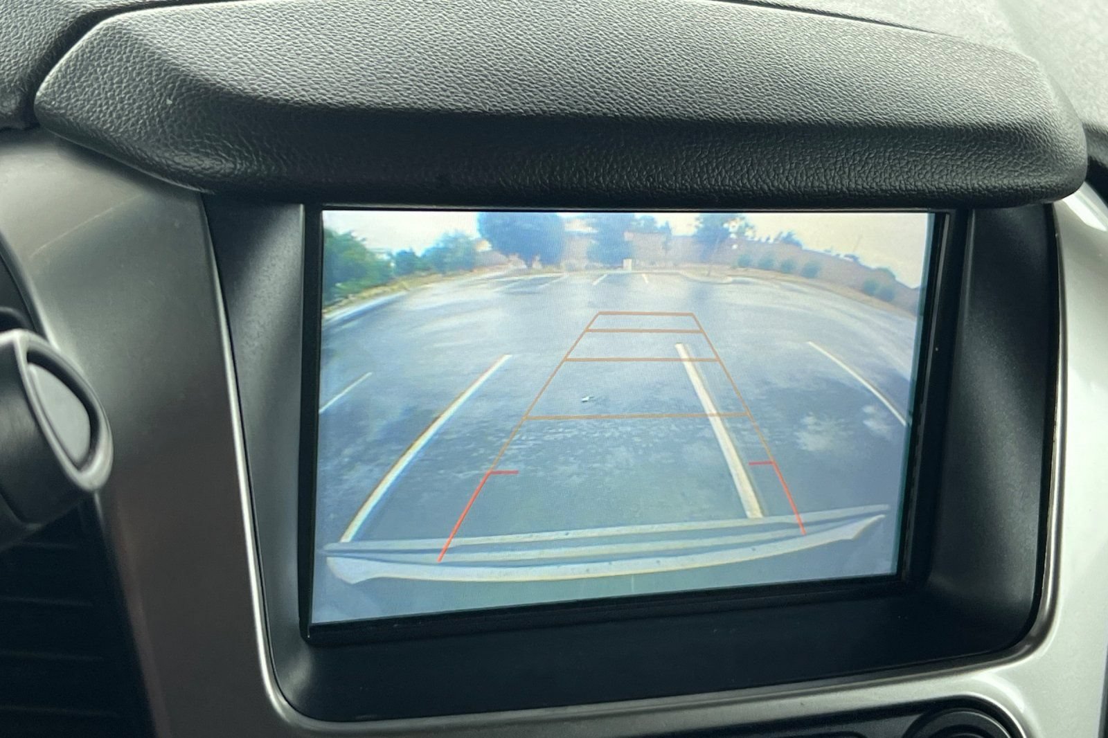 Used 2019 Chevrolet Tahoe LS w/ Enhanced Driver Alert Package AWD/4WD image 28