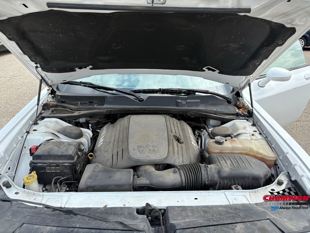 Used 2014 Dodge Challenger R/T image 27