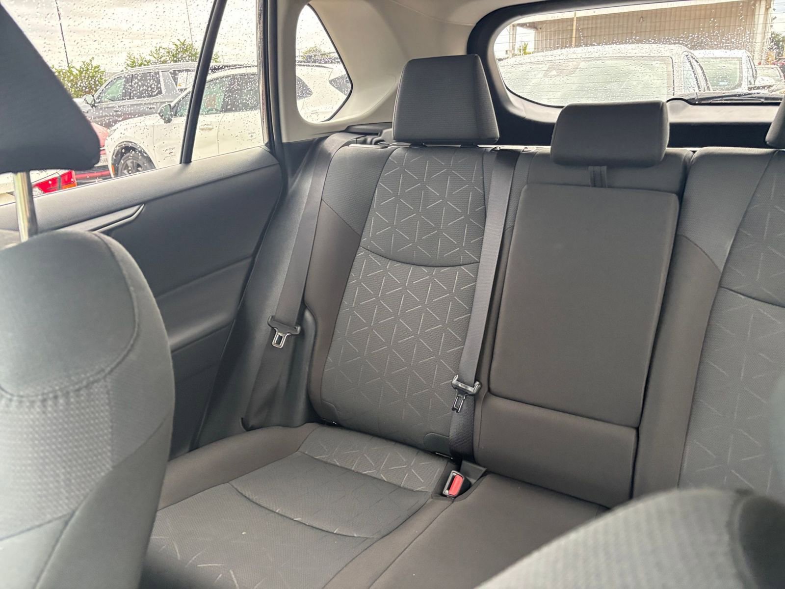 Used 2025 Toyota RAV4 XLE image 39