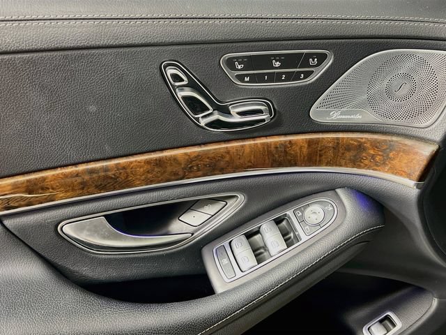 Used 2015 Mercedes-Benz S 550 4MATIC Sedan image 9