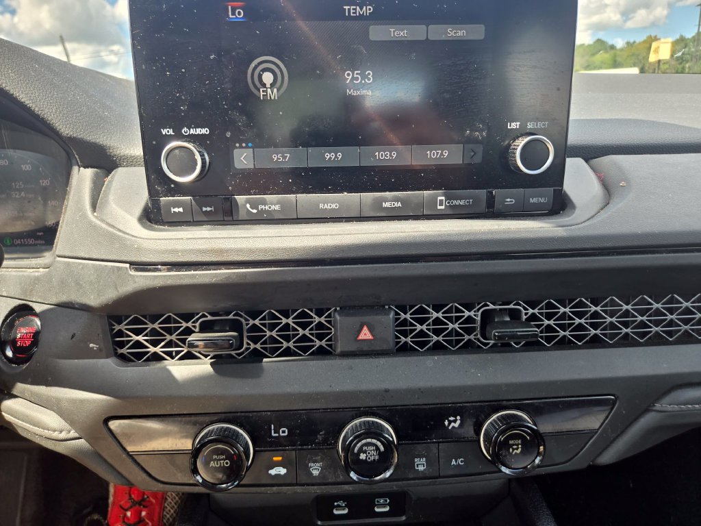 Used 2024 Honda Accord LX image 10