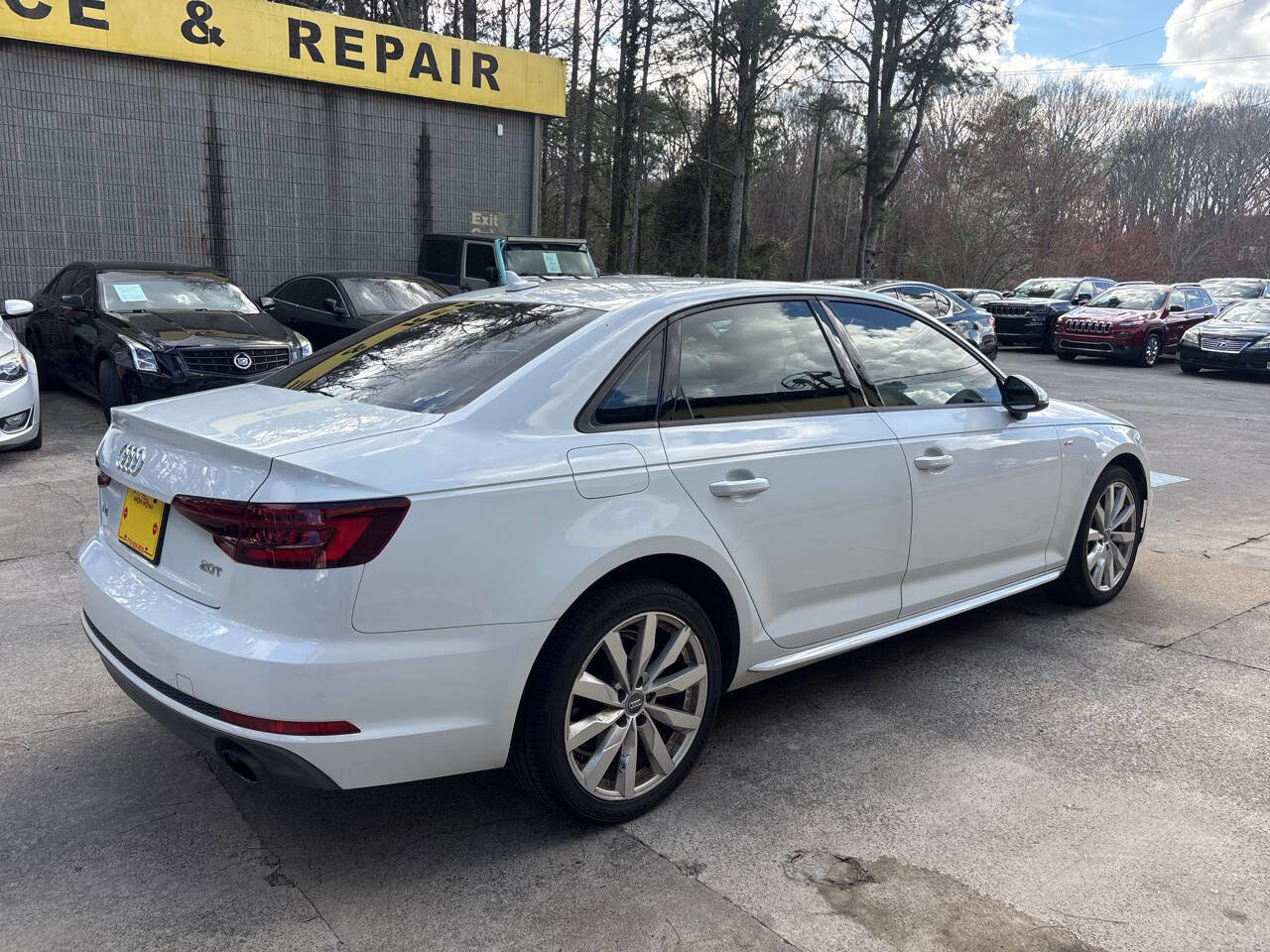 Used 2018 Audi A4 2.0T Ultra Premium w/ Convenience Package image 5