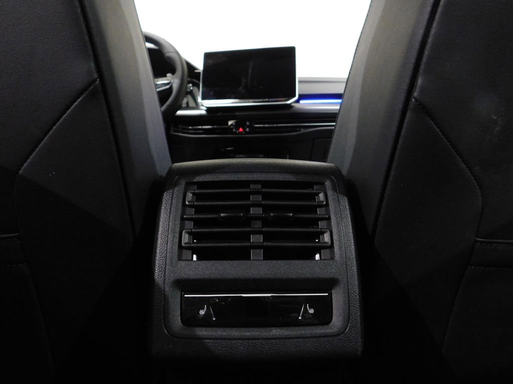 Used 2025 Volkswagen Golf R Black Edition image 73