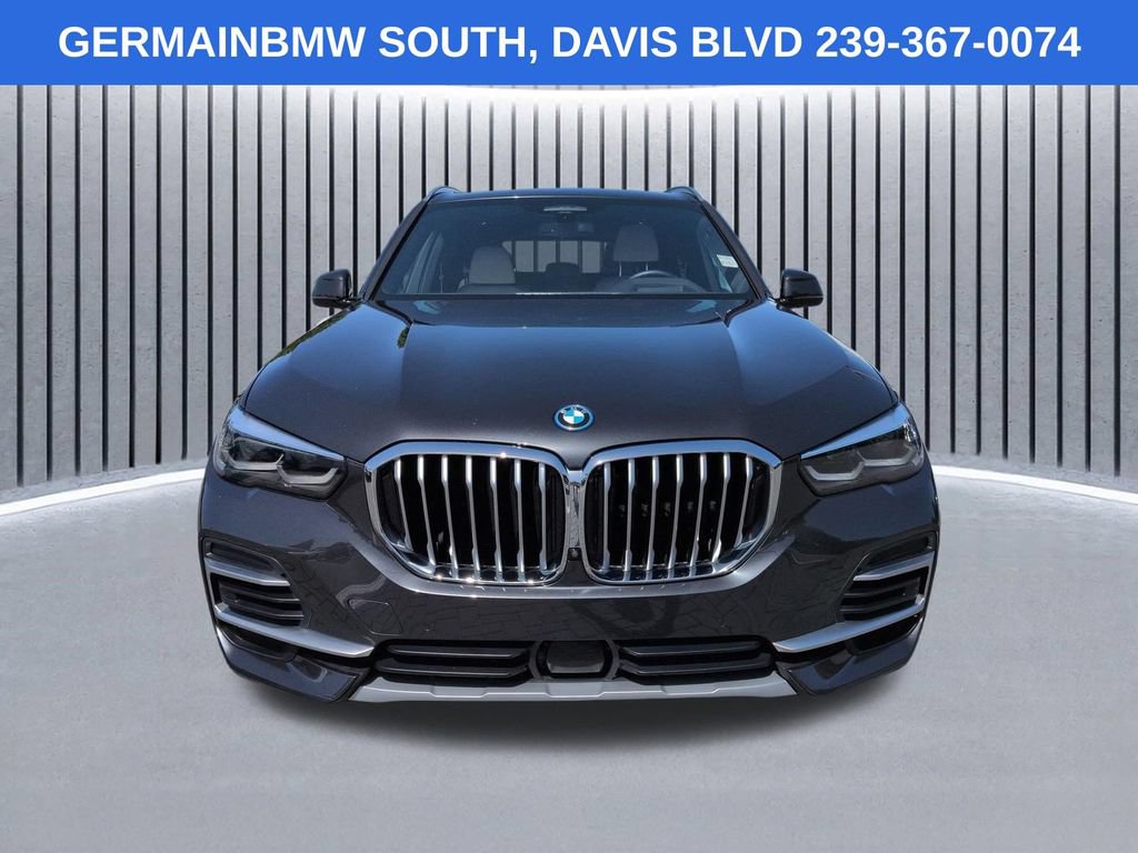 Used 2022 BMW X5 xDrive45e AWD/4WD image 10