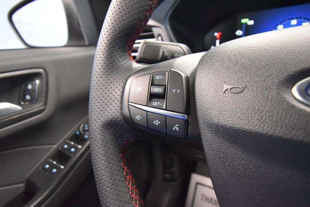 Used 2024 Ford Escape ST-Line w/ Equipment Group 301A FWD image 12