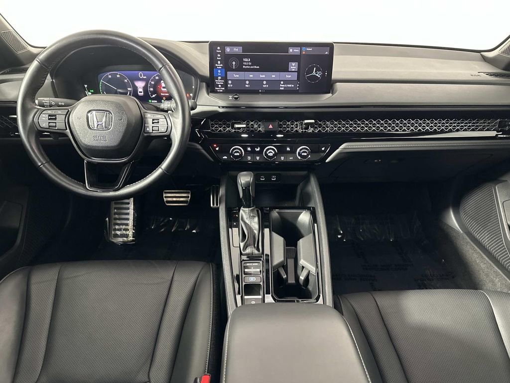 Used 2023 Honda Accord Sport image 10