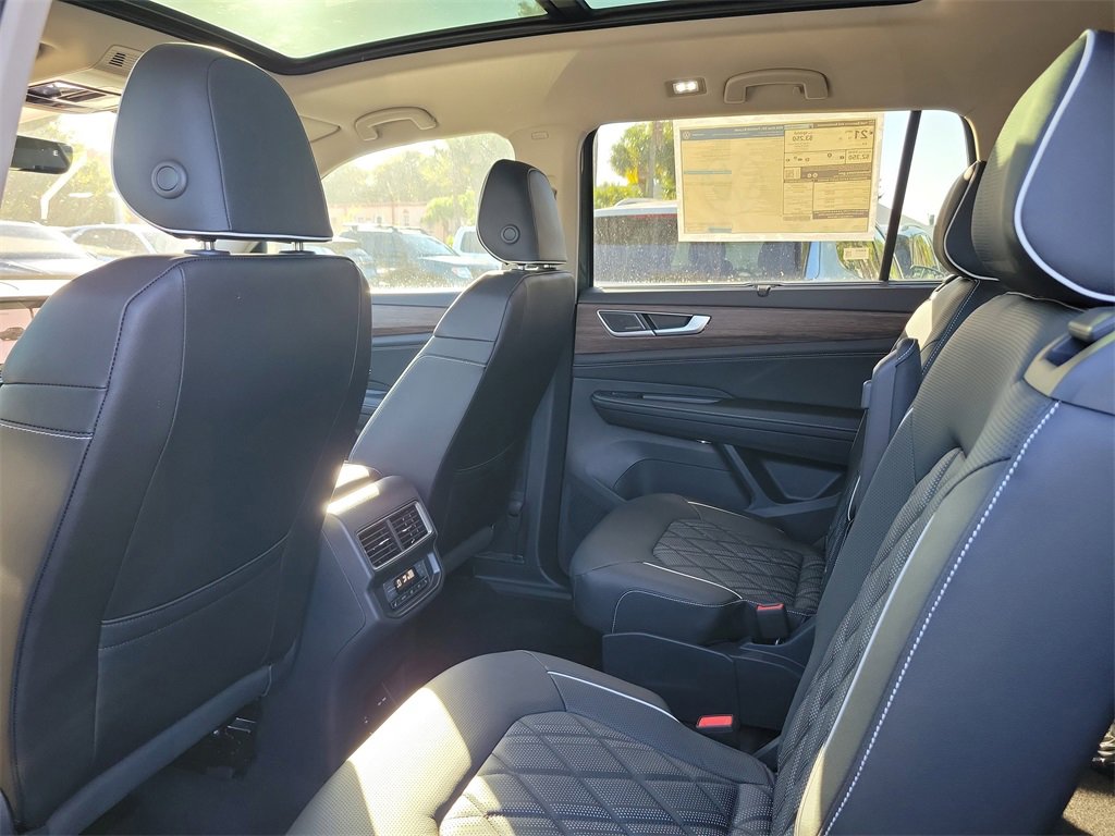 New 2026 Volkswagen Atlas SEL Premium R-Line image 5