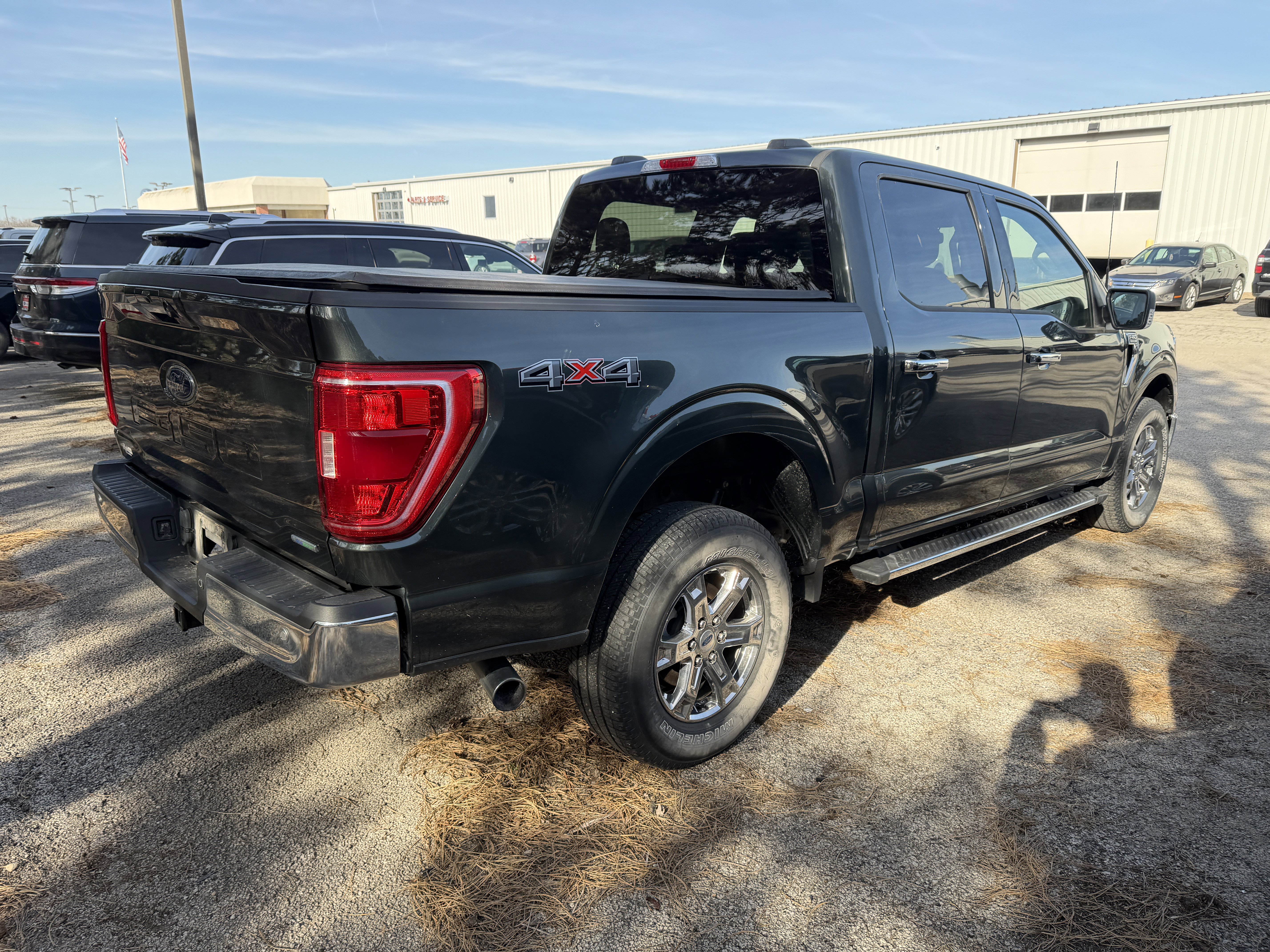 Used 2021 Ford F150 XLT w/ Equipment Group 302A High image 8