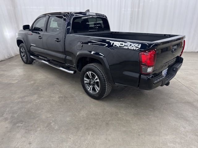 Used 2019 Toyota Tacoma TRD Sport image 26