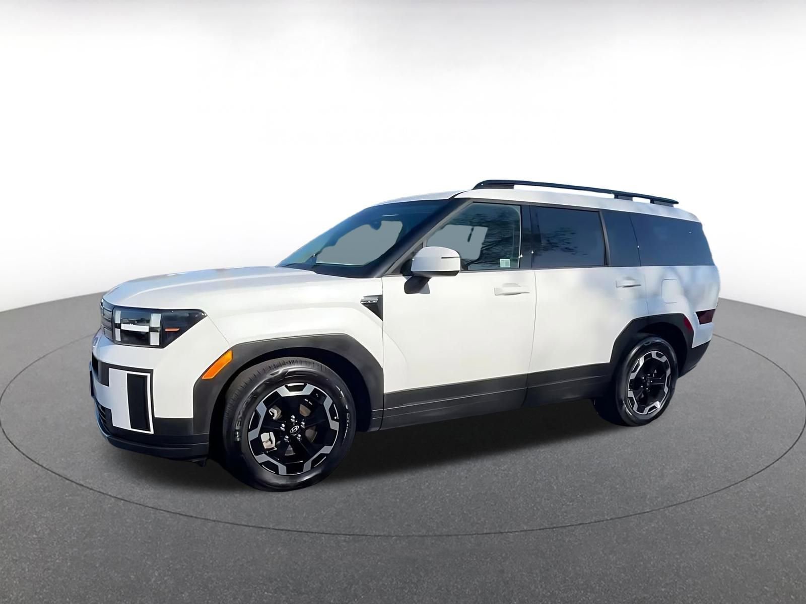 Used 2025 Hyundai Santa Fe SEL image 8