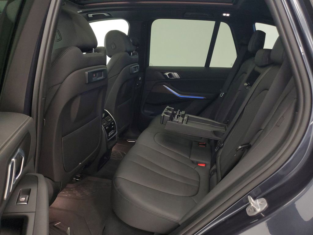 Used 2020 BMW X5 xDrive40i w/ Convenience Package image 24