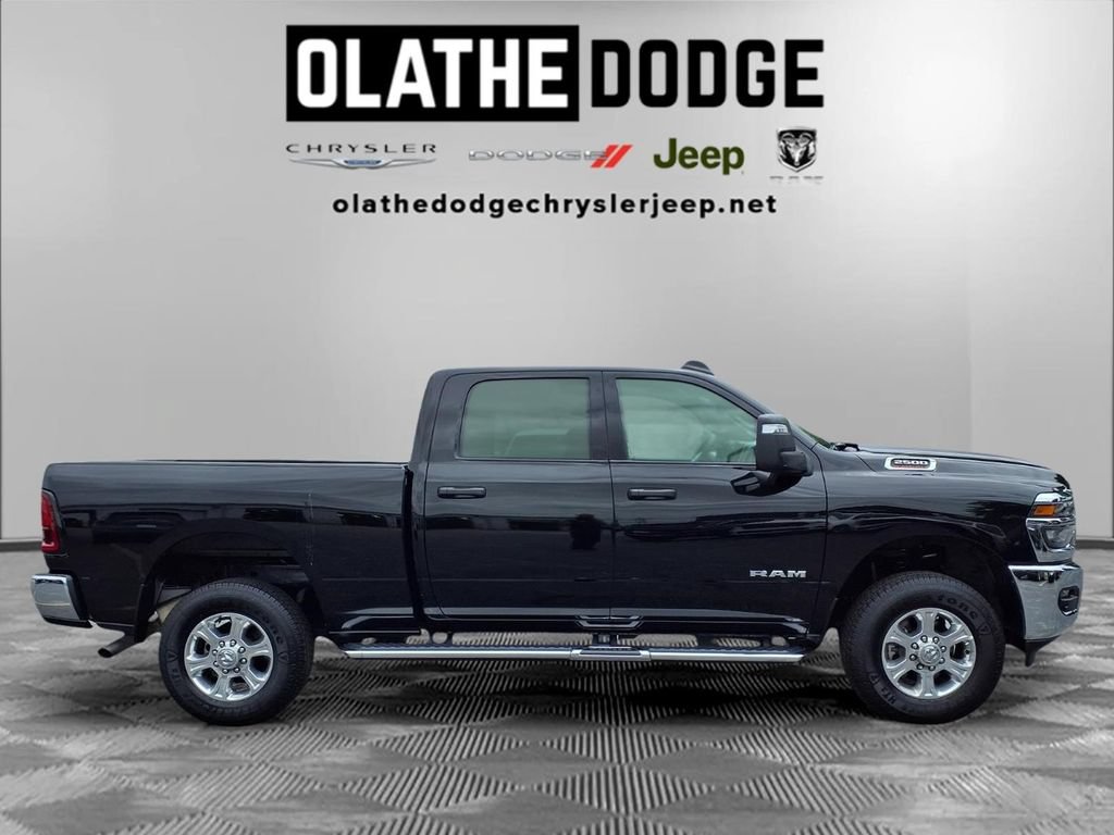 Certified 2026 RAM 2500 Big Horn AWD/4WD image 28