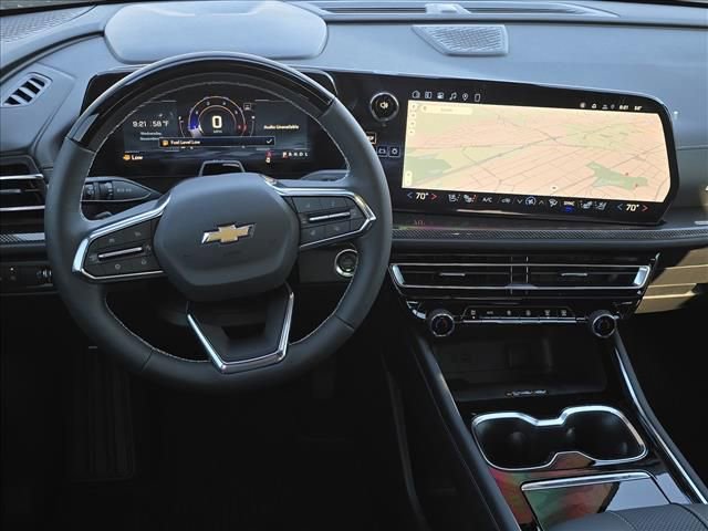 New 2026 Chevrolet Traverse High Country image 16