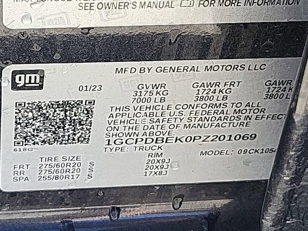 Used 2023 Chevrolet Silverado 1500 Custom AWD/4WD image 39