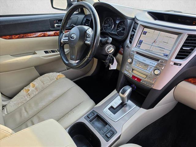 Used 2012 Subaru Outback 3.6R Limited AWD/4WD image 10