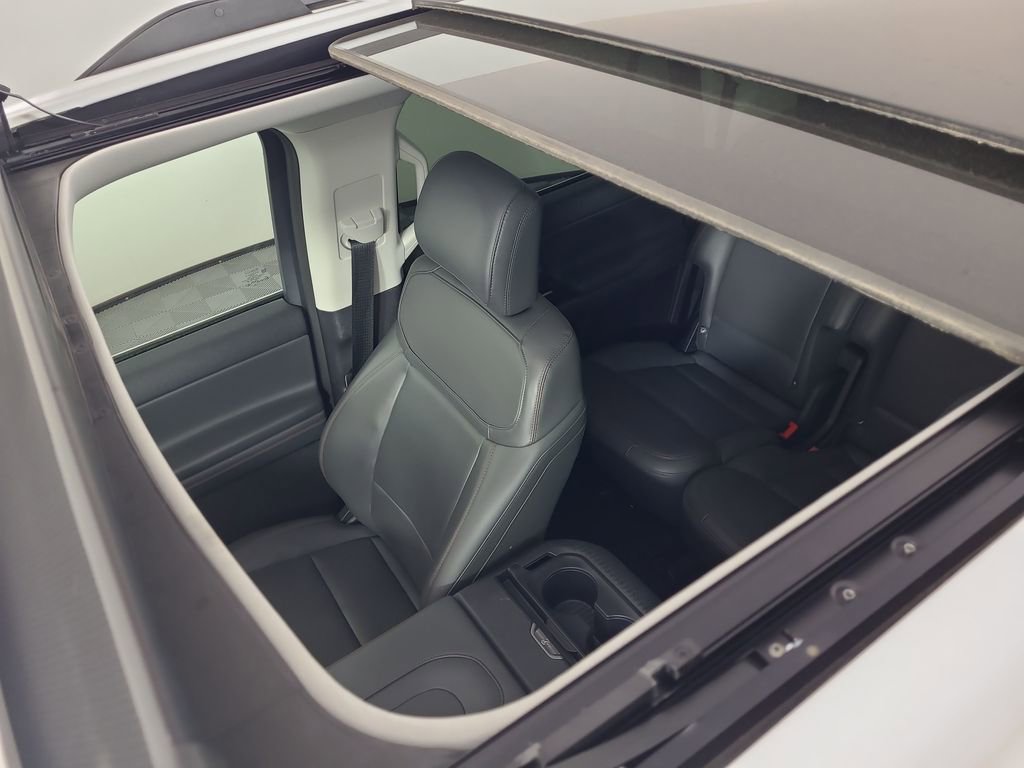 Used 2025 Ford Expedition Max Active image 9