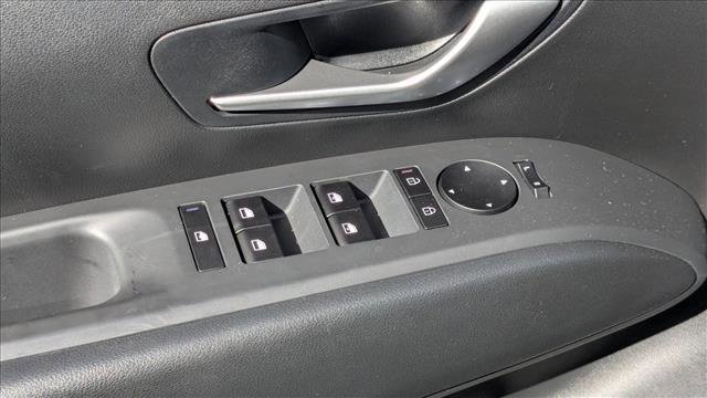 Used 2025 Hyundai Tucson SEL image 13