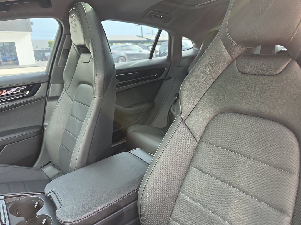Used 2024 Porsche Panamera w/ Premium Package RWD image 21