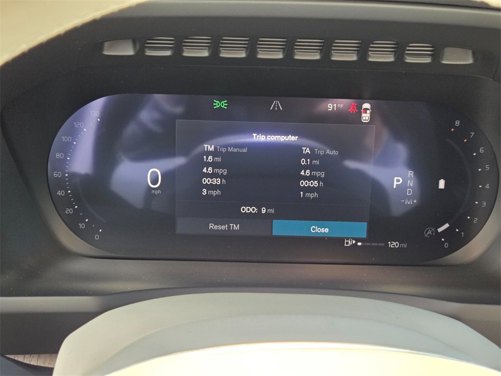 New 2026 Volvo XC90 B6 Ultra image 24