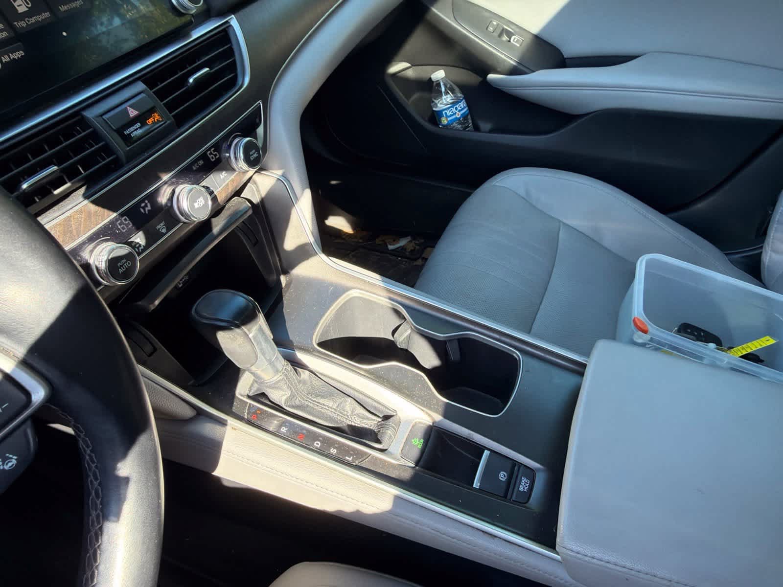 Used 2018 Honda Accord EX-L image 24