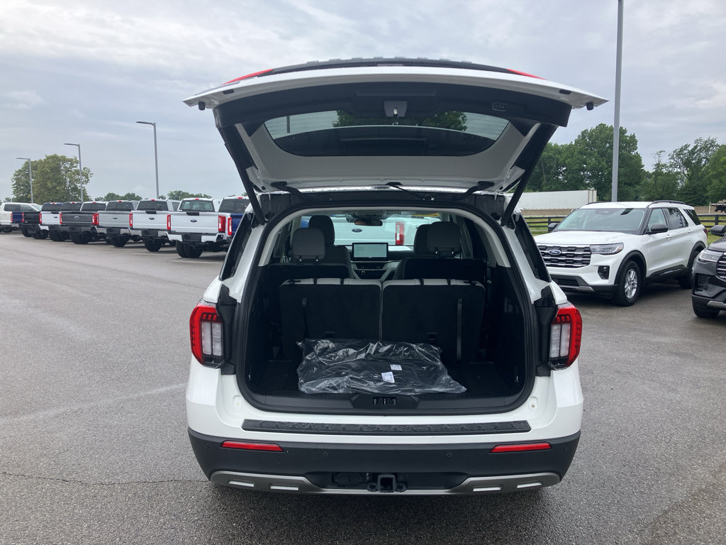 Certified 2025 Ford Explorer Active w/ Active Comfort Package RWD image 27
