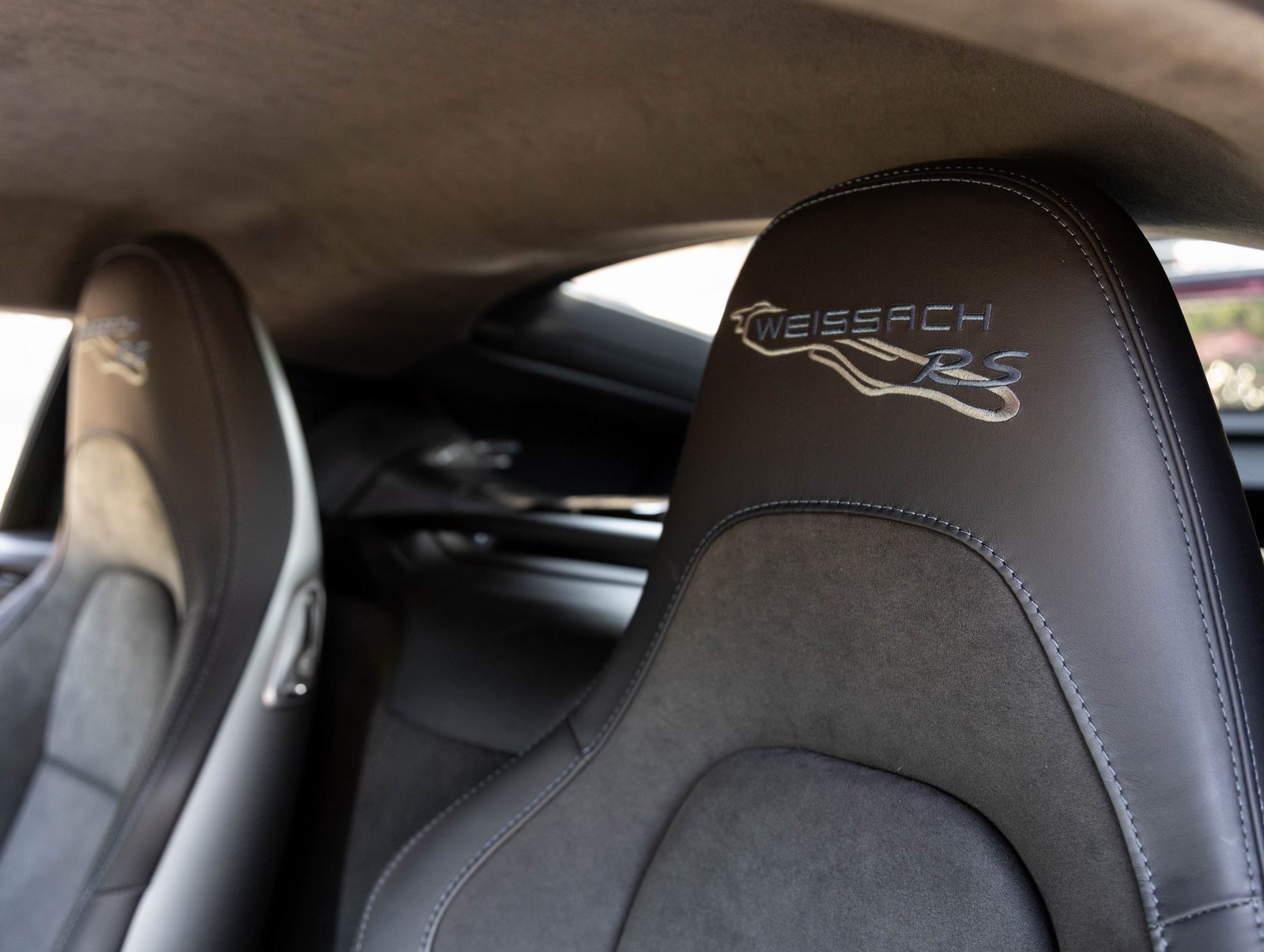 Used 2024 Porsche 718 Cayman GT4 RS w/ Weissach Package image 23