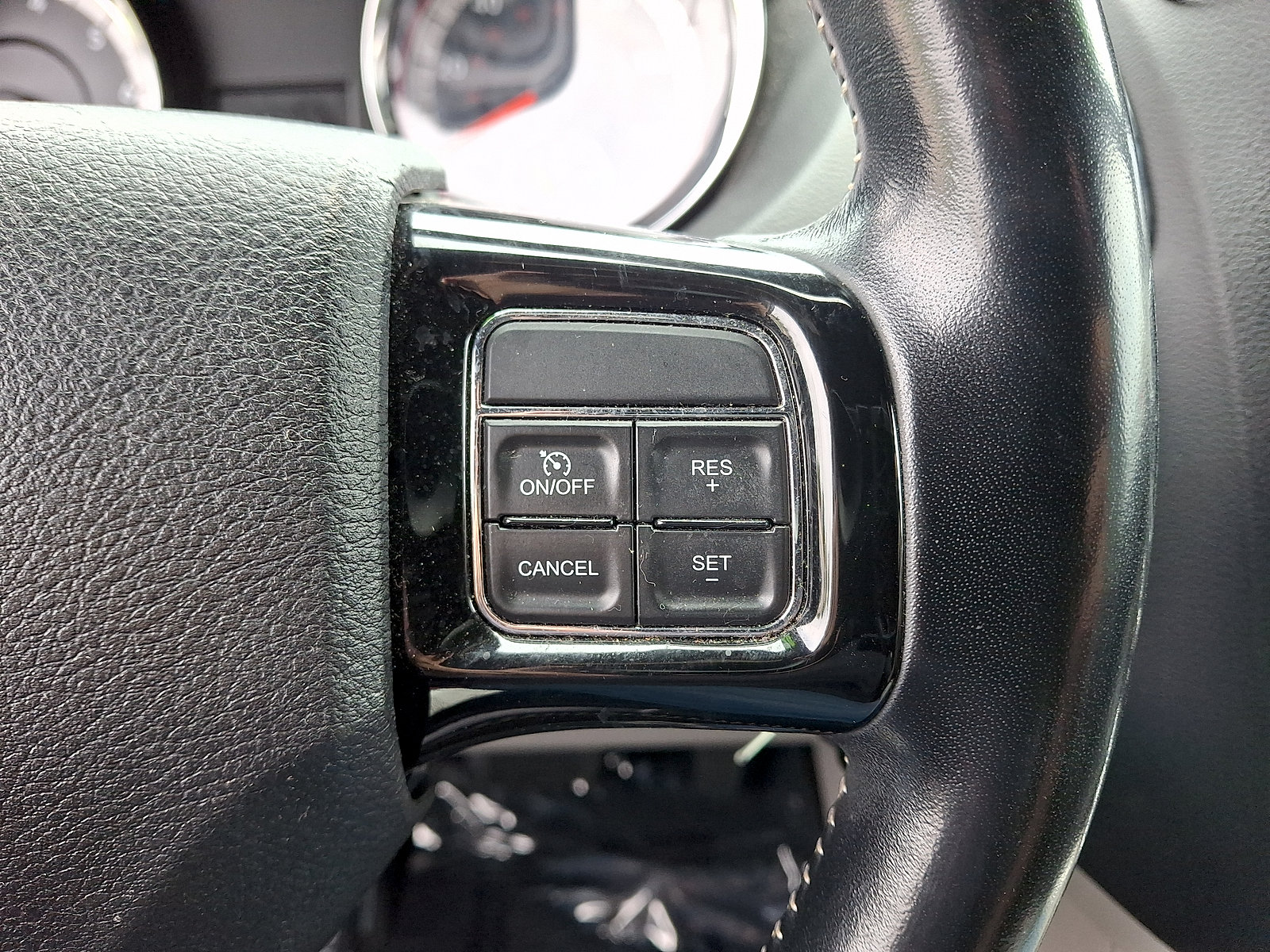 Used 2020 Dodge Grand Caravan SXT FWD image 10