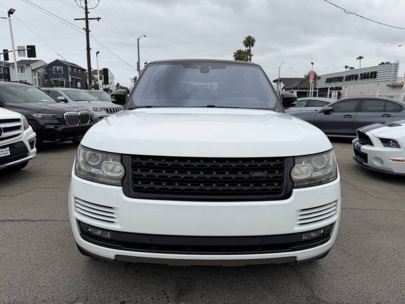 Used 2017 Land Rover Range Rover Supercharged AWD/4WD image 3