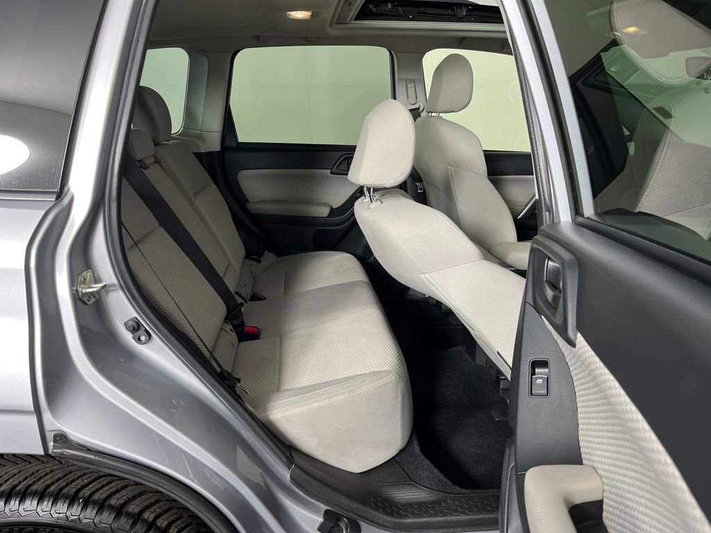 Used 2018 Subaru Forester 2.5i Premium image 15