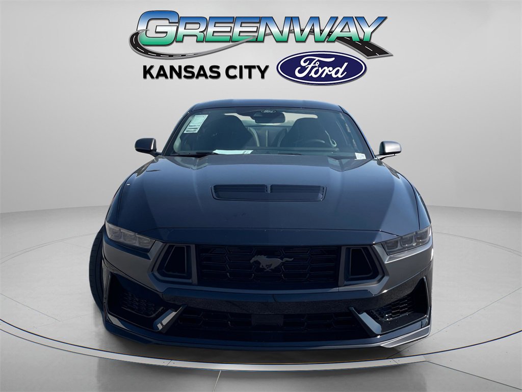 New 2025 Ford Mustang Dark Horse image 2