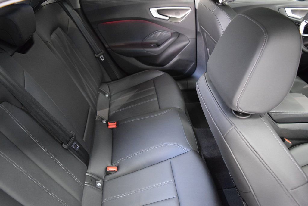 New 2025 Audi A5 2.0T Premium Plus image 6