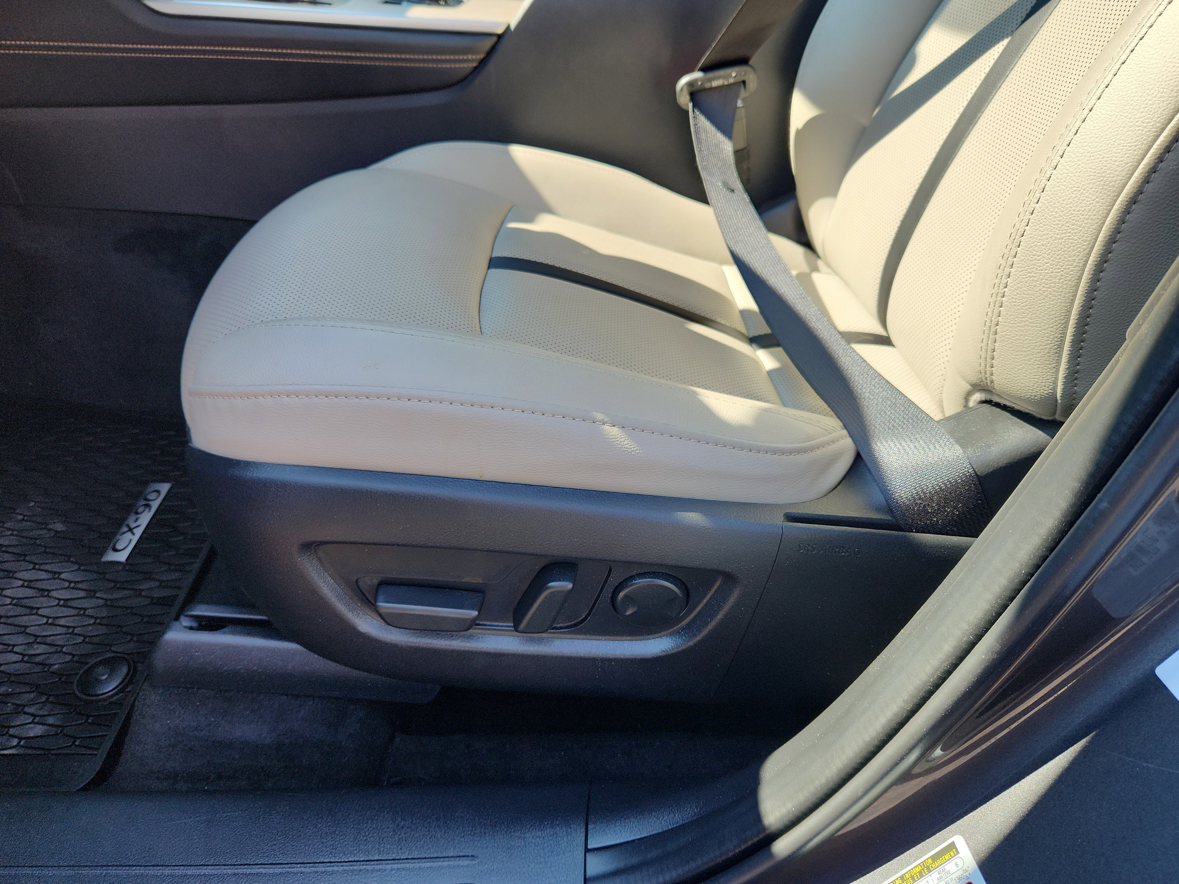 Used 2025 MAZDA CX-90 3.3 Turbo w/ Preferred Package image 23