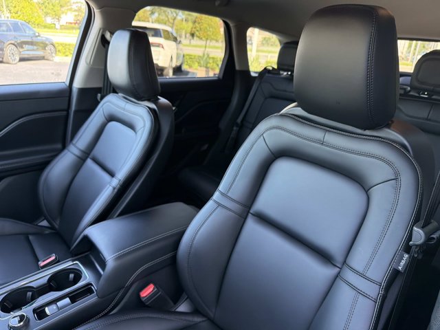 New 2026 Lincoln Corsair Premiere FWD image 12
