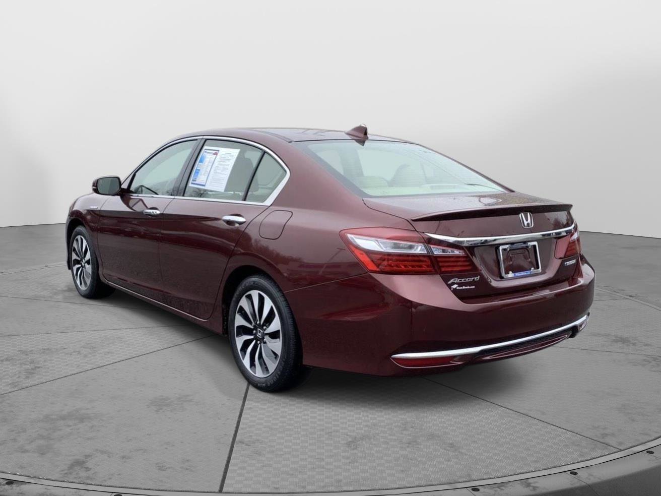 Used 2017 Honda Accord EX-L image 5