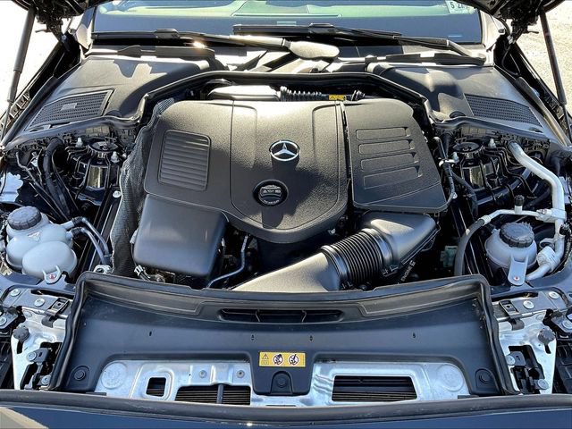 Used 2022 Mercedes-Benz C 300 4MATIC Sedan image 32