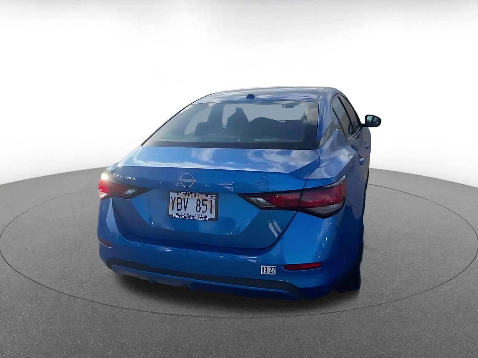 Used 2025 Nissan Sentra SV FWD image 15