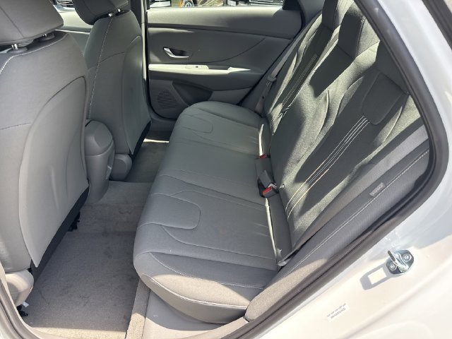 New 2026 Hyundai Elantra Sport FWD image 22
