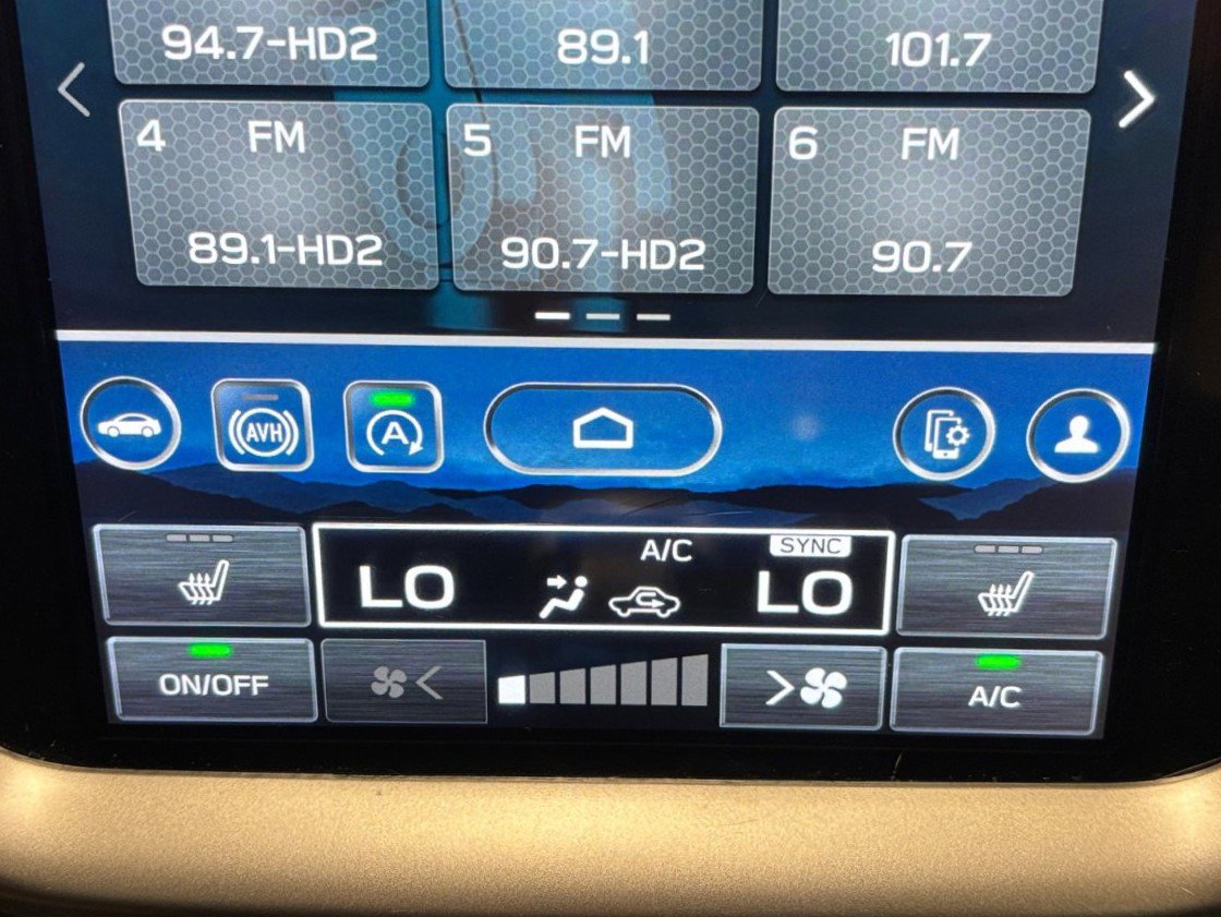 Used 2024 Subaru Outback Onyx Edition AWD/4WD image 22
