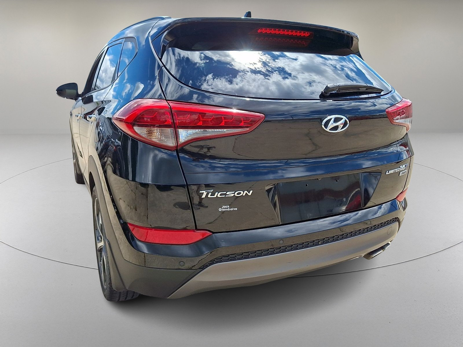Used 2016 Hyundai Tucson Limited w/ Option Group 03 AWD/4WD image 8