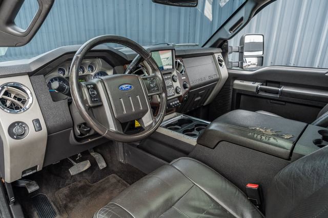 Used 2015 Ford F250 Lariat w/ Lariat Ultimate Package AWD/4WD image 22