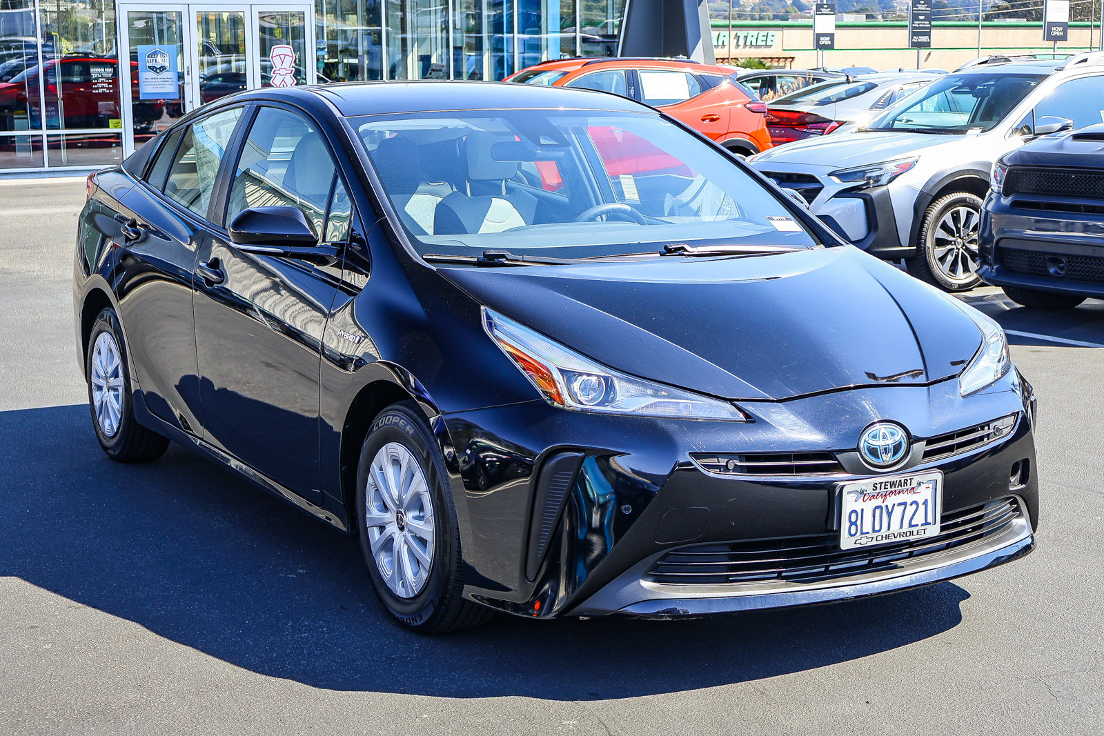 Used 2020 Toyota Prius LE FWD image 17