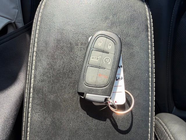 Used 2021 Jeep Cherokee Latitude Lux w/ Comfort/Convenience Group image 23