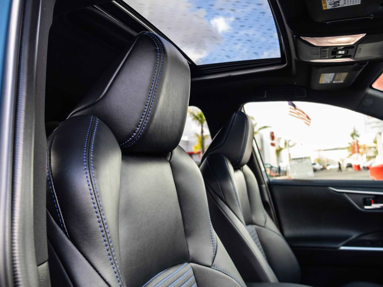 Used 2025 Toyota RAV4 XSE image 18